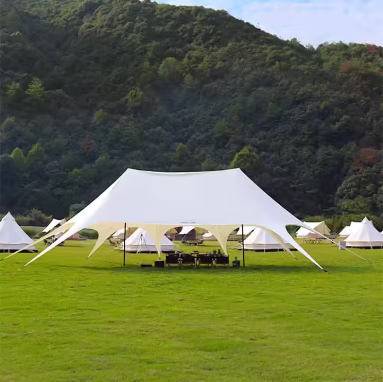 Copertină mobilă Oxford 135mp — evenimente și glamping